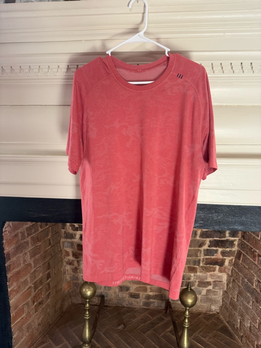 Lululemon Metal Vent Tech Mens Shirt Athletic Fit Short Sleeve Size L Large